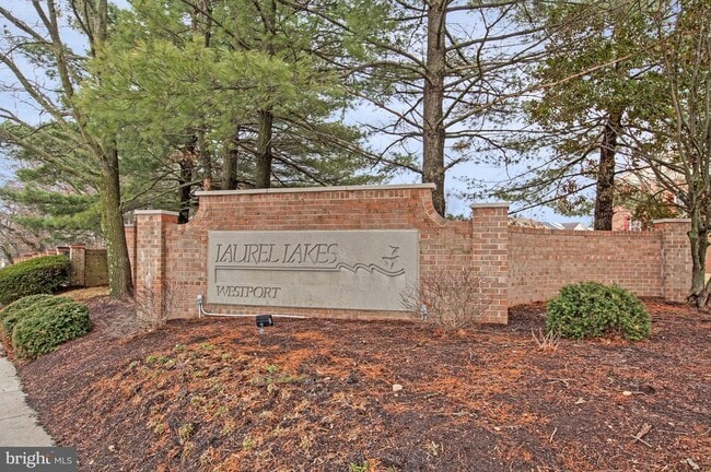 Building Photo - 14669 Cambridge Cir