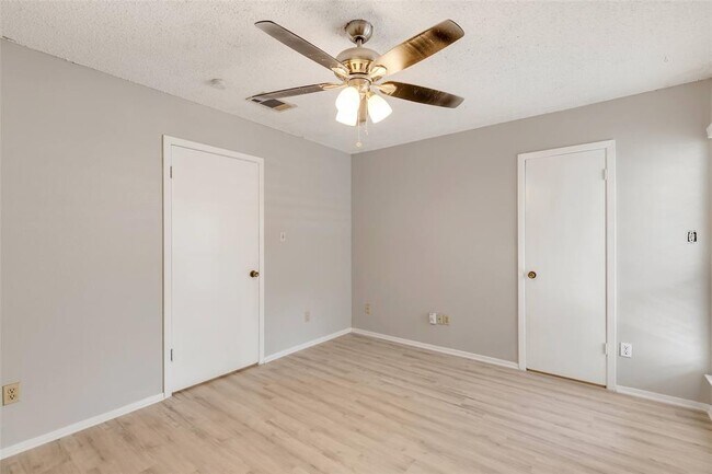 Building Photo - 2005 Cody Ct