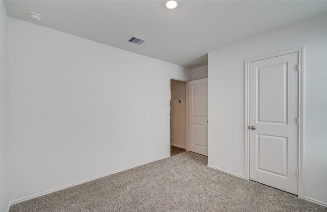 Building Photo - 3803 Zoeys Wy