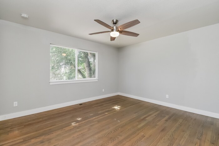 Building Photo - 151 Harvard St