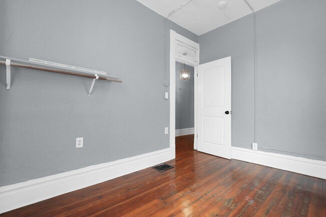 Building Photo - 171-173 N 18th St