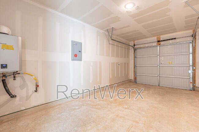 Building Photo - 6749 Marble Rdg