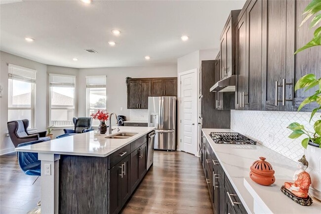 Building Photo - 3020 Sage Ranch Dr