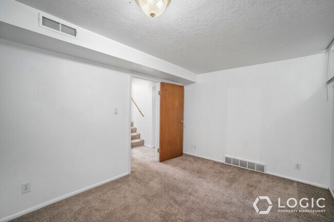 Building Photo - 1772 E 2100 S