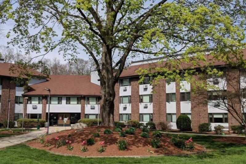 Avery Heights Senior Living 300 Brandegee Ave Groton CT 06340