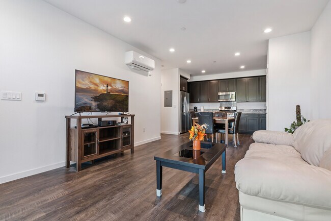 Building Photo - 2400 Wildflower Station Pl