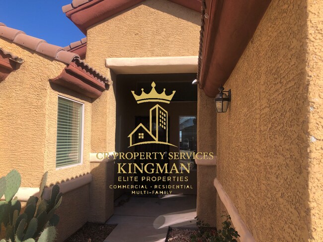 Building Photo - Beautiful 3+2 Split Floor plan home - Near KRMC Hualapai Mountain Campus