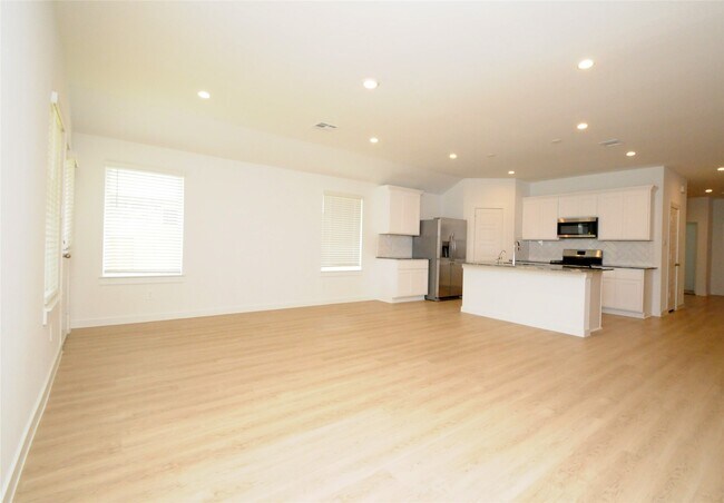 Building Photo - 1410 Island Grove Dr