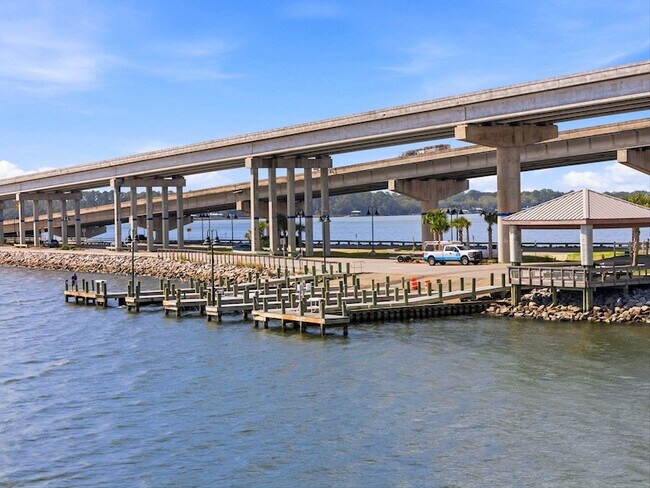 Building Photo - 128 Bay Magnolia Ln