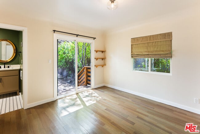 Building Photo - 6208 Hayes Ave