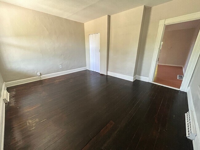 Building Photo - Addyston- Cozy 2 bedroom 1 bath