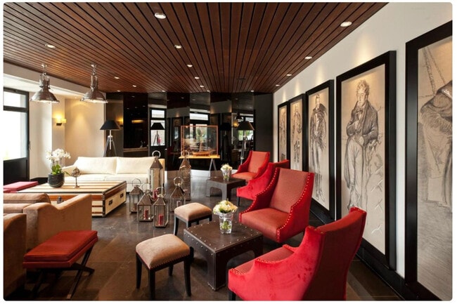 Building Photo - 13200 SW 128th St