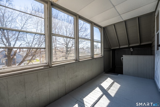 Building Photo - 47-49-49 Roxbury St