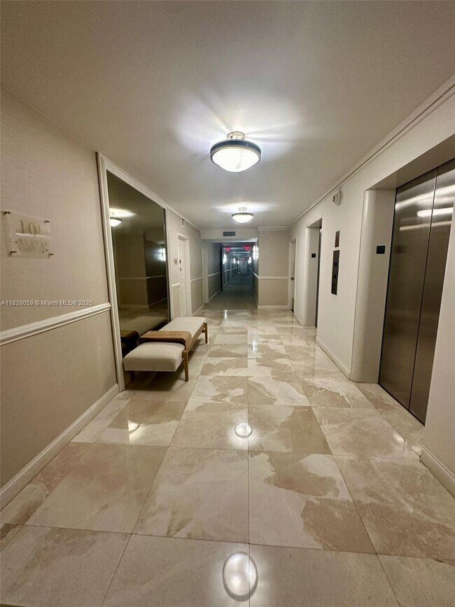 Building Photo - 5750 Collins Ave