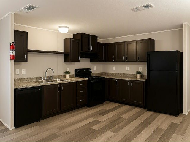 Building Photo - 7042 Greenbrier Village Dr