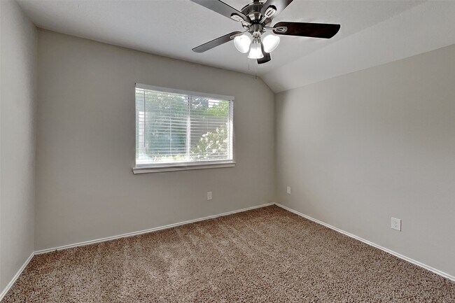 Building Photo - 1314 Buchans Dr
