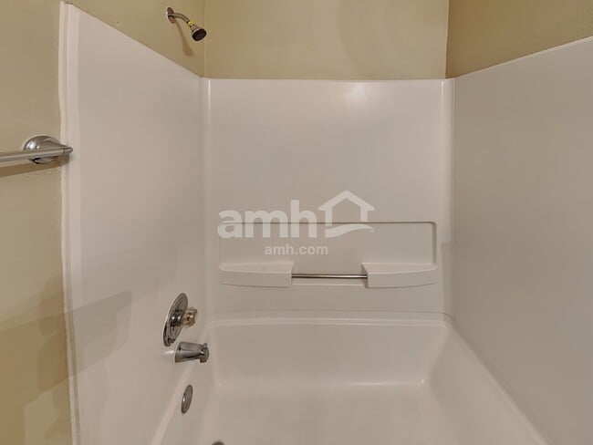 Building Photo - 1227 Deerhound Pl