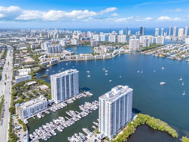 Building Photo - 17111 Biscayne Blvd