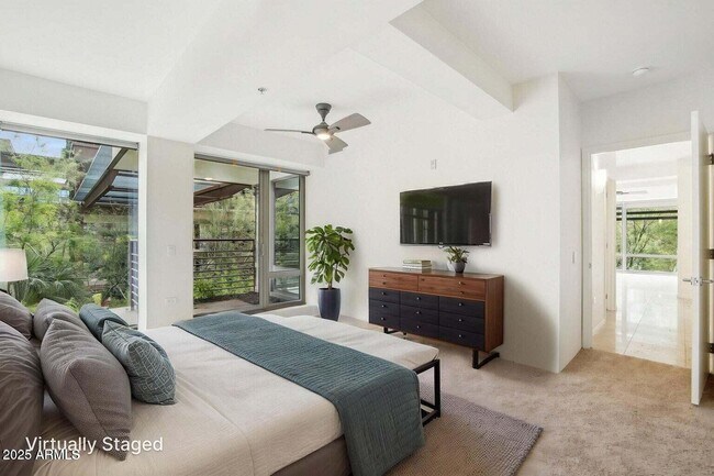 Building Photo - 7131 E Rancho Vista Dr