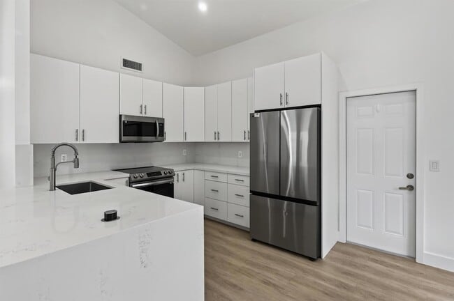 Building Photo - 1271 SW 85th Terrace