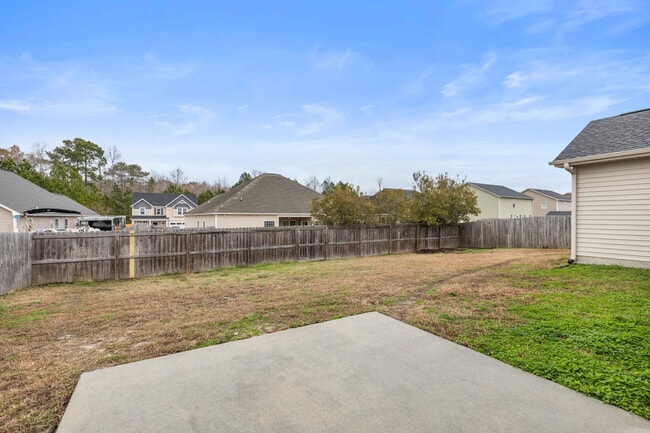 Building Photo - 518 New Hanover Trl