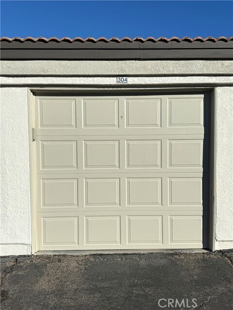 Building Photo - 30902 Club House Dr