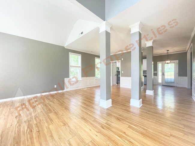 Building Photo - 5422 Whisperwood Dr