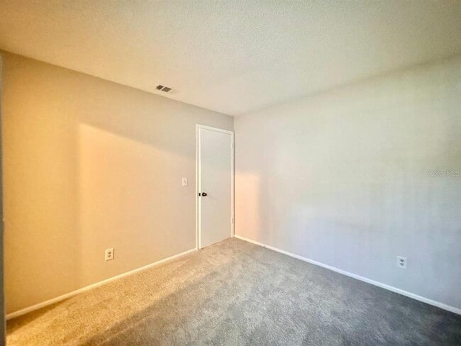 Building Photo - 2826 Rampart Cir