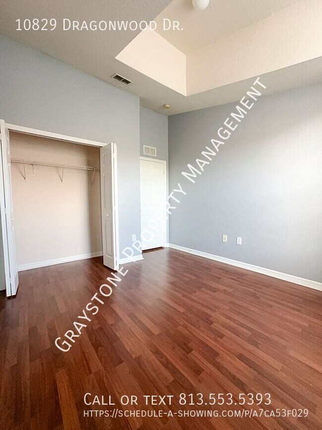Building Photo - 10829 Dragonwood Dr
