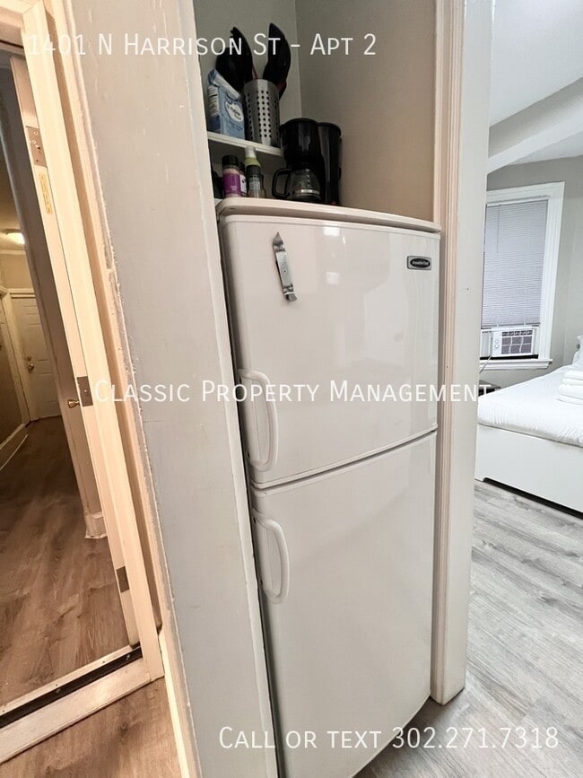 Building Photo - 1401 N Harrison St