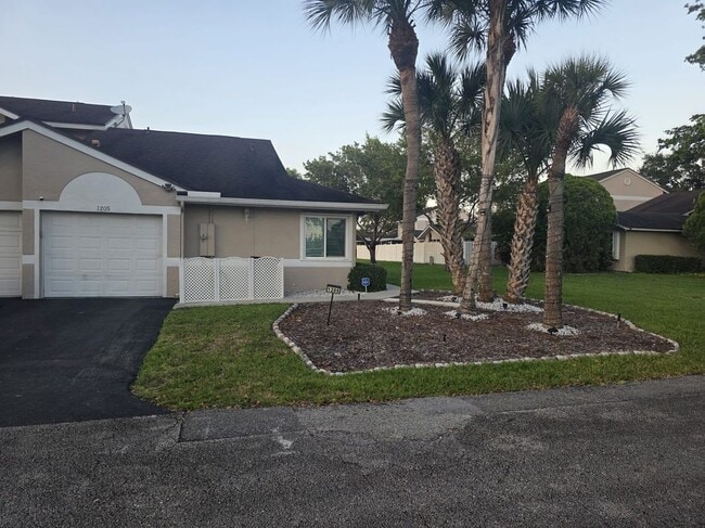 Primary Photo - 1205 NW 50th St