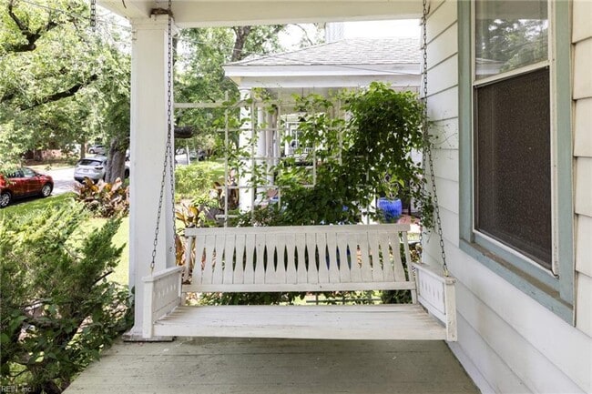 Building Photo - Port Norfolk