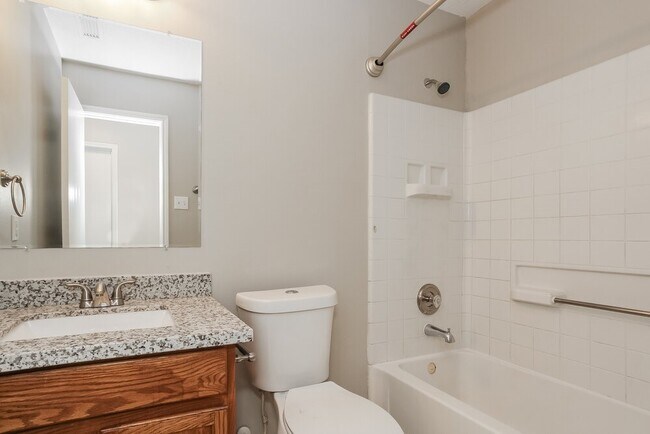 Building Photo - 4931 Winding View Ln