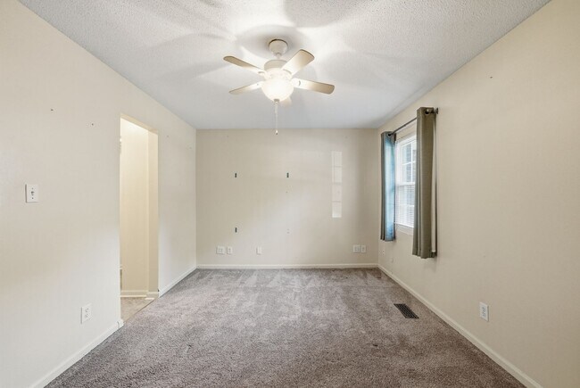 Building Photo - 6355 New Market Way