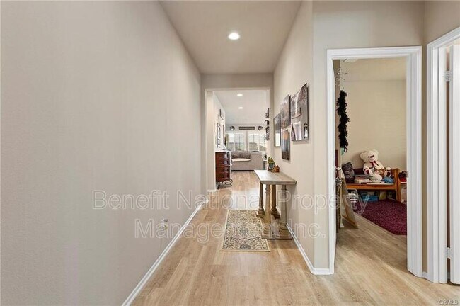 Building Photo - 24848 Coldwater Canyon Trail