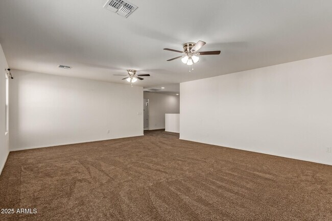 Building Photo - 11603 W Calavar Rd