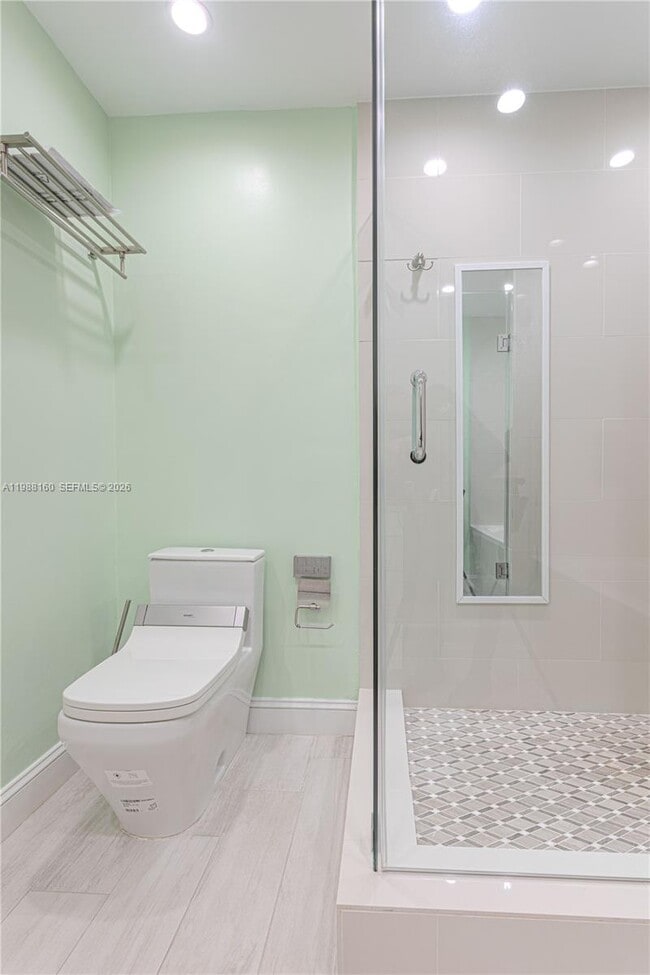 Building Photo - 231 Poinciana Island Dr