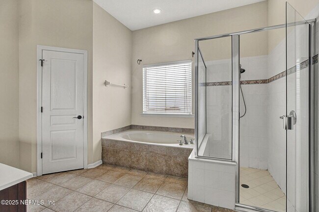 Building Photo - 7963 Mt Ranier Dr