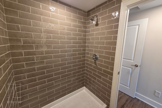 Building Photo - 1257 N 6th St