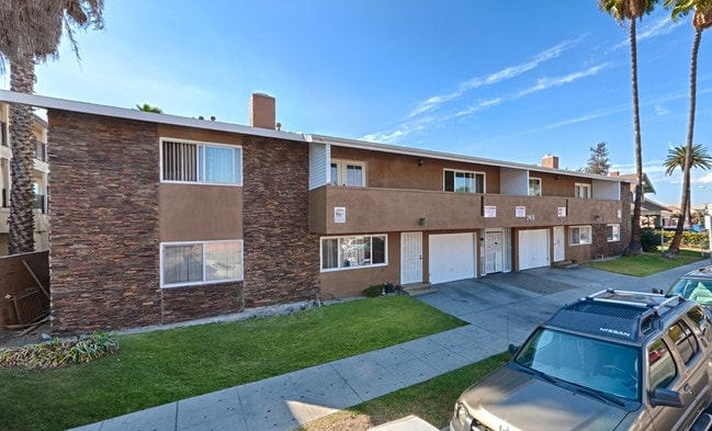 Primary Photo - 765 Cerritos Ave