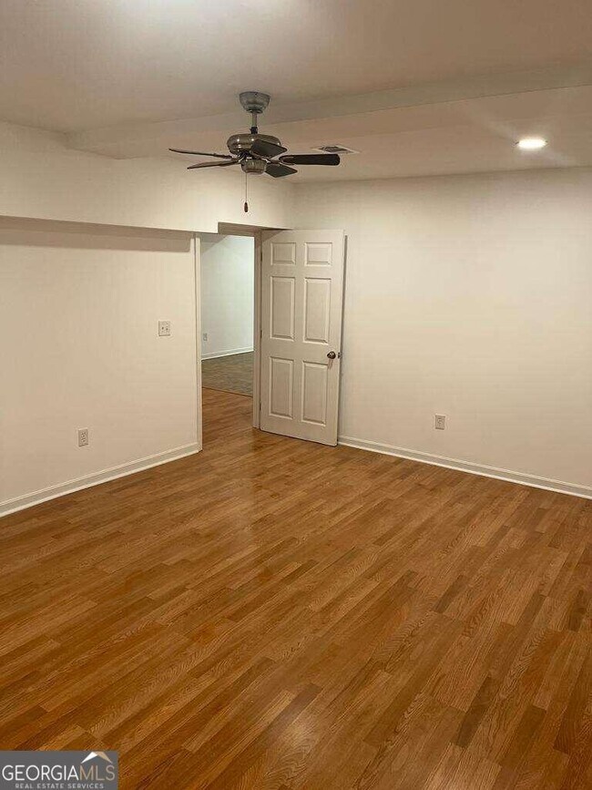 Building Photo - 3246 Mar Lanta Dr