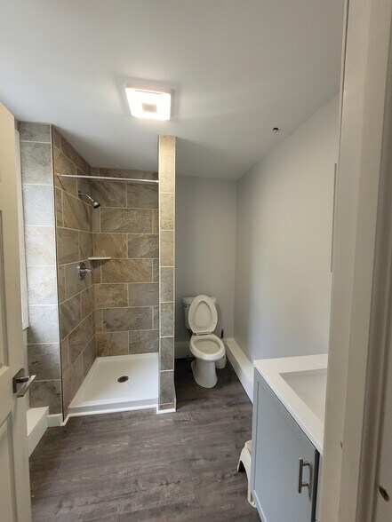 2nd Floor Bath #1 - 65 Center St