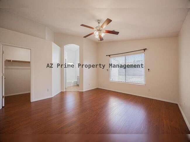 Building Photo - 601 S Silverbrush Dr