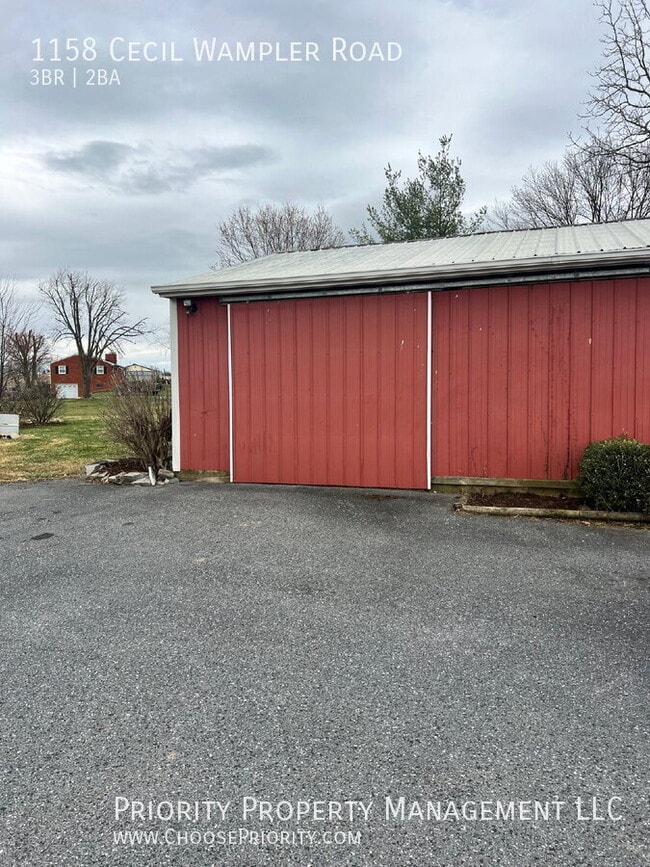 Building Photo - 1158 Cecil Wampler Rd