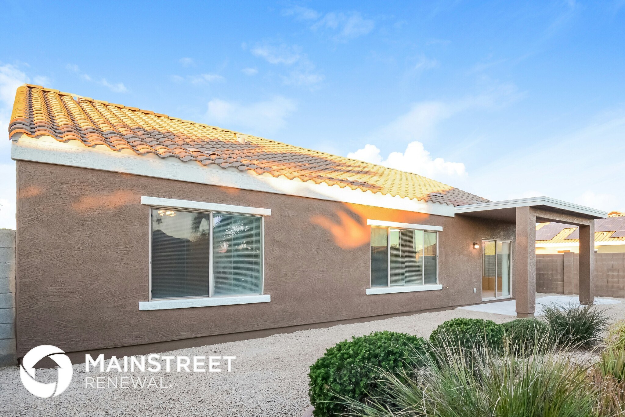 Building Photo - 13289 N Primrose St