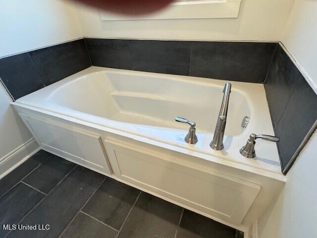 Building Photo - 416 Butternut Dr