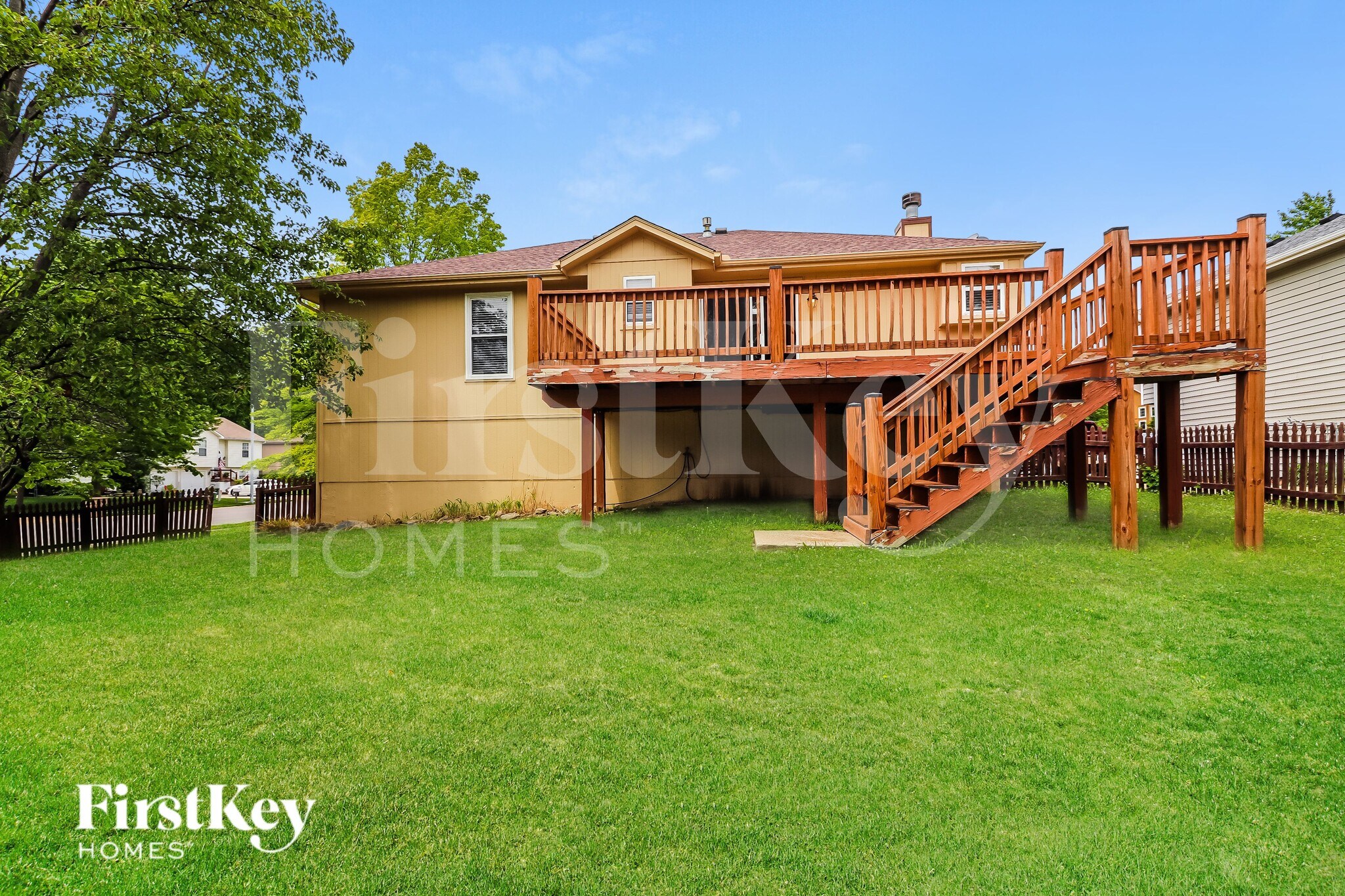 Building Photo - 1709 Shelby Dr