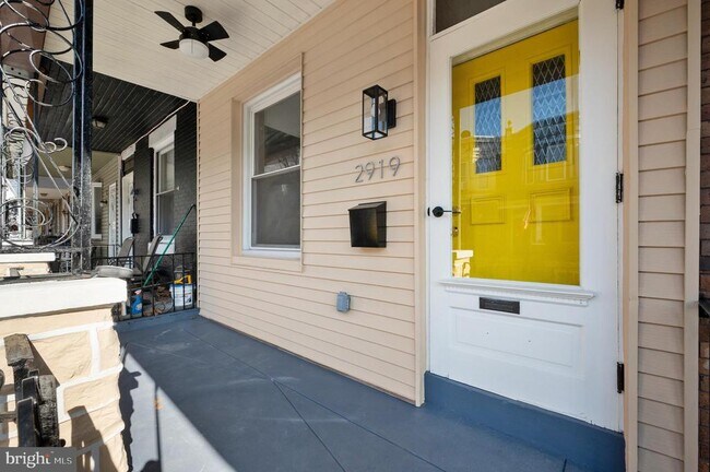 Building Photo - 2919 Nicholas St