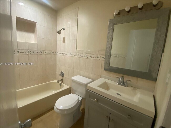 Building Photo - 10440 NW 28th Ct