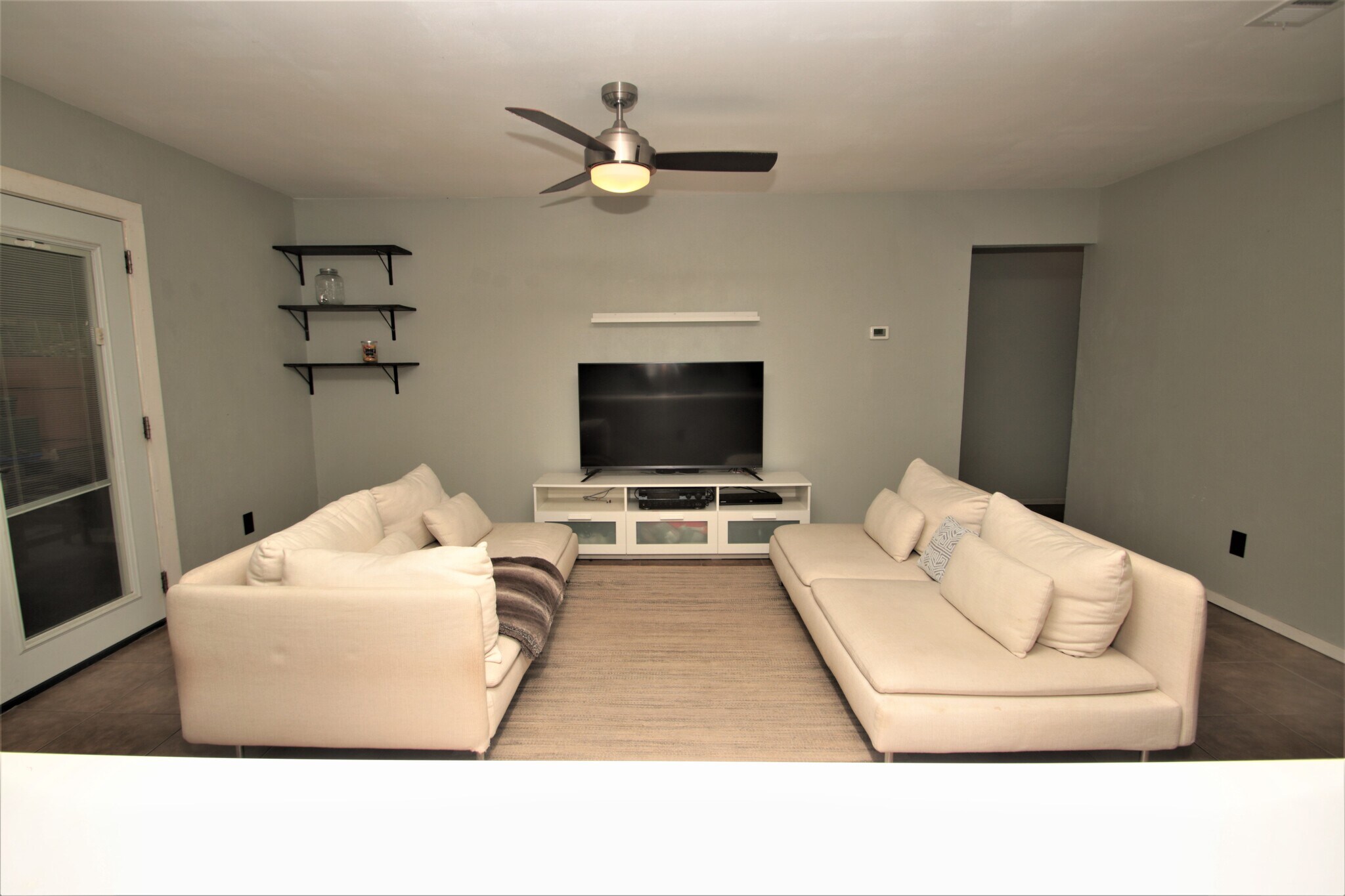 Living Room - 10623 Golden Quail Dr